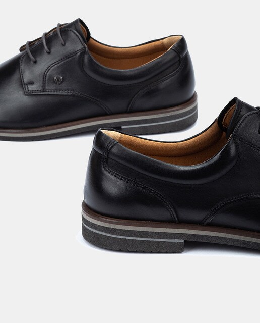 Zapatos de cordones de hombre en piel de color negro · Martinelli · El Corte  Inglés