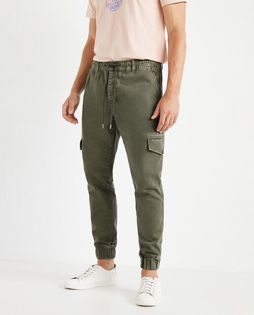 Pantalones de hombre cargo de color verde · Desigual · El Corte Inglés