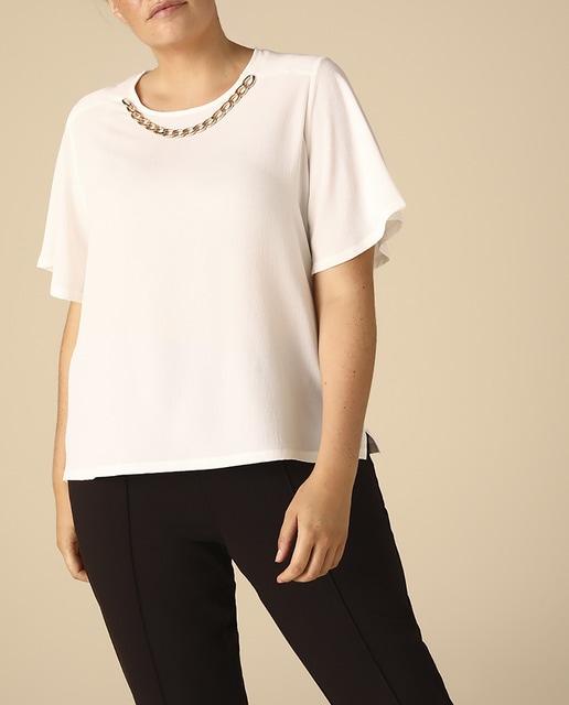 Imagen 0 de Camiseta blanca de mujer talla grande con cadena en escote