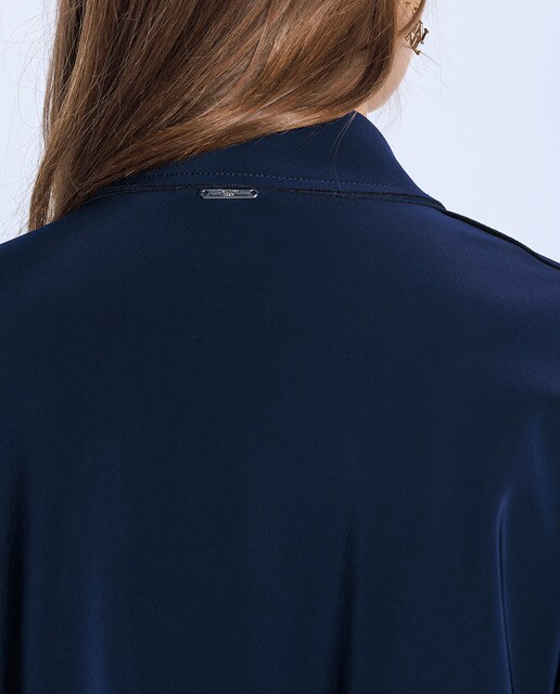 Chaqueta de mujer de neopreno y cuello camisero · Naulover · El Corte Inglés