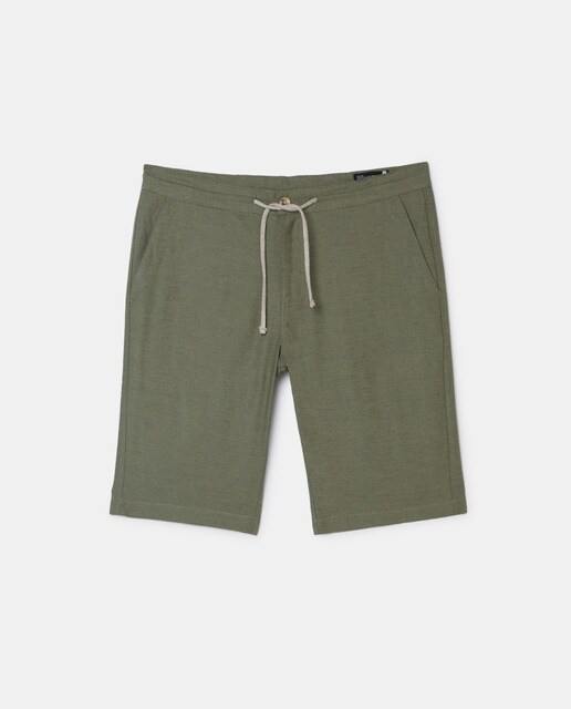 Bermuda tipo chino de hombre · Easy Wear · El Corte Inglés
