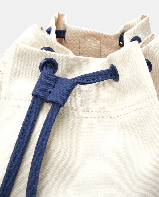 Mochila en beige con cierre de cordones · Jo \u0026 Mr. Joe · El Corte Inglés
