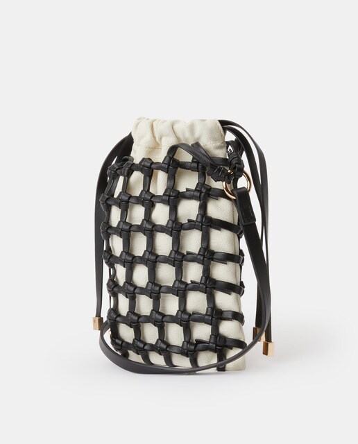 Bolso para móvil con rejilla trenzada en negro · LT · El Corte Inglés
