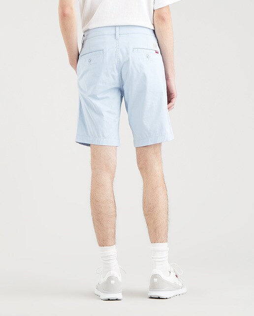 Bermuda tipo chino de hombre azul claro · Levi's · El Corte Inglés
