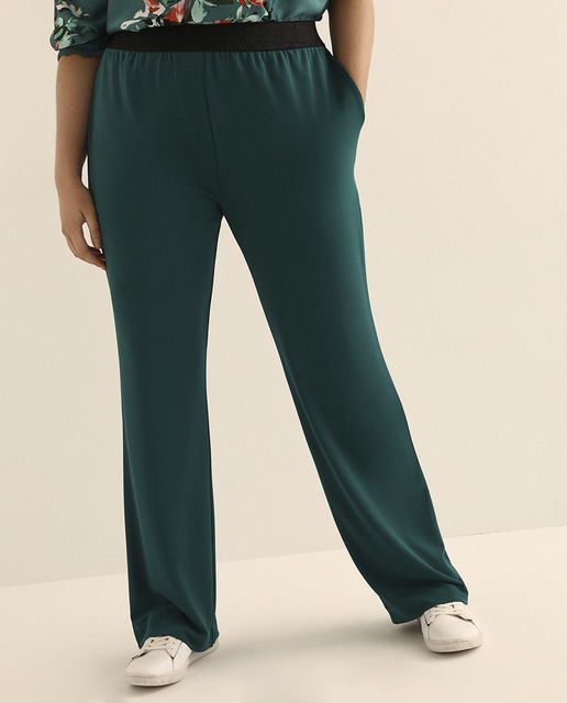 Imagen 0 de Pantalón fluido de mujer talla grande con cintura elástica