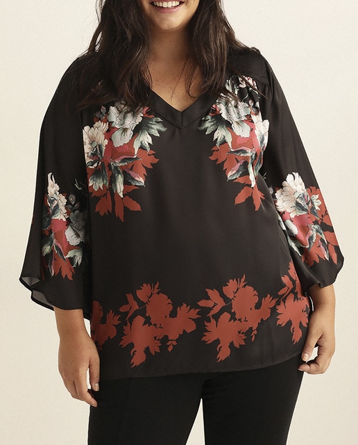 Imagen 0 de Blusa de mujer talla grande con estampado floral y escote en pico