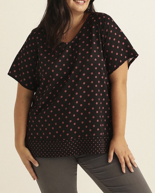 Imagen 0 de Camiseta de mujer talla grande con topos y faldón