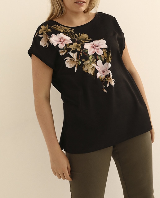 Imagen 0 de Camiseta de mujer talla grande con flores y tejido combinado