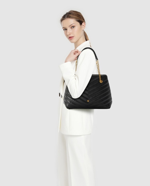 Bolso shopper acolchado en negro con asas de cadena · LT · El Corte Inglés
