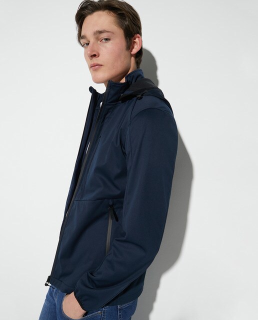 Cazadora ligera de hombre azul marino con capucha · Easy Wear · El Corte  Inglés