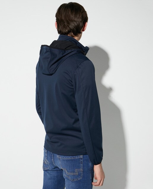 Cazadora ligera de hombre azul marino con capucha · Easy Wear · El Corte  Inglés