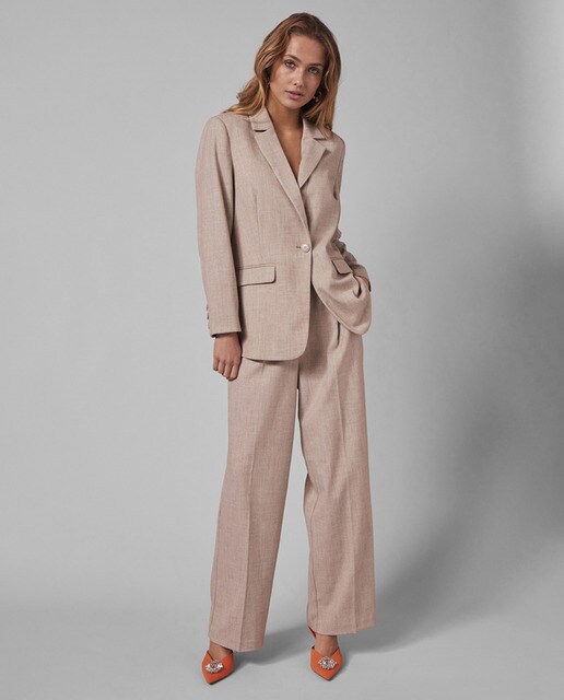 Pantalón mujer HKM Beagle color camel culera silicona TALLA 36