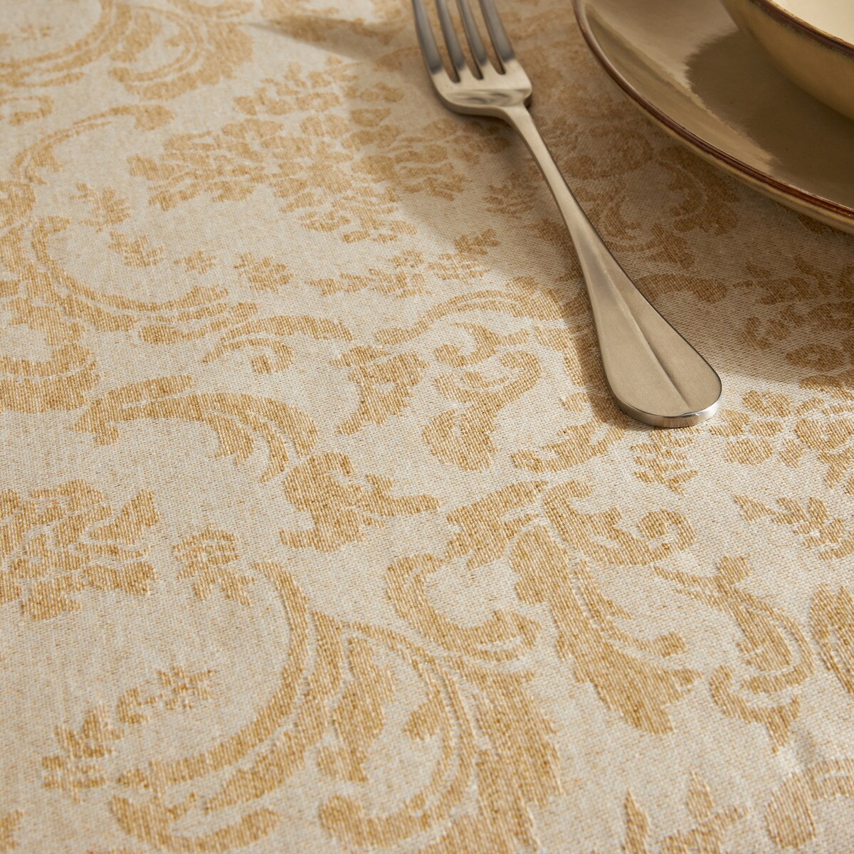 Toalha de mesa antimanchas resinada Ariadna Dourado-2