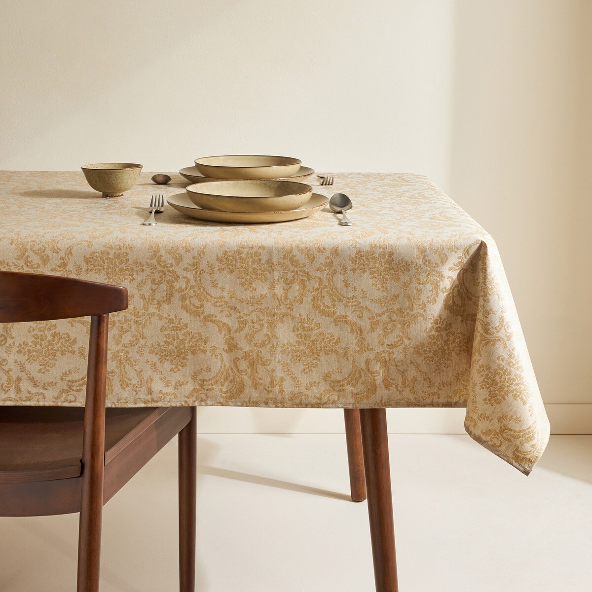 Toalha de mesa antimanchas resinada Ariadna Dourado-1