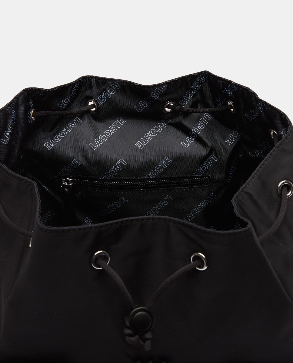 Mochila de nylon en negro con solapa · Lacoste · El Corte Inglés