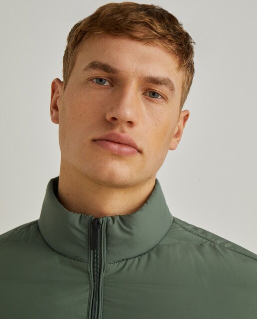 Plumífero de hombre de tejido reciclado verde · Dustin · El Corte Inglés
