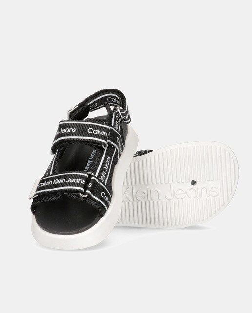 Sandalias de niño en color negro con logotipos · Calvin Klein · El Corte  Inglés