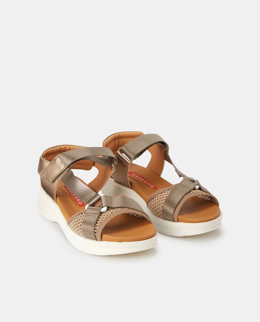 Sandalias planas de mujer con tiras y detalle de rejilla · Weekend by Pedro  Miralles · El Corte Inglés