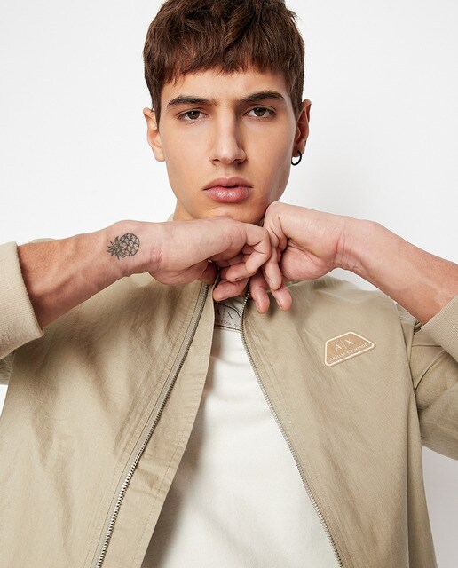 Cazadora bomber de hombre beige · Armani Exchange · El Corte Inglés
