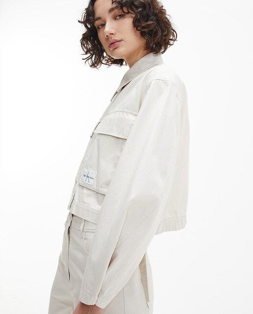 Chaqueta de mujer oversize cropped · Calvin Klein Jeans · El Corte Inglés