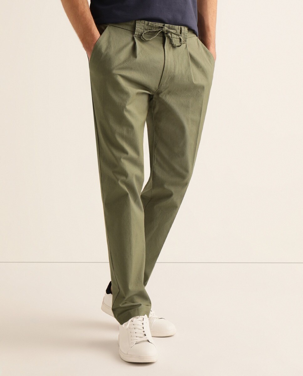 Comprar Pantalón chino de hombre con cintura elástica · Unit · Hipercor