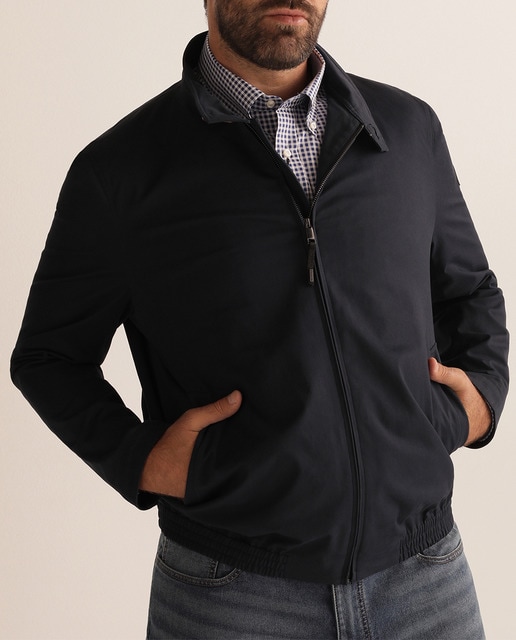 Imagen 0 de Cazadora de hombre azul con dos bolsillos tallas grandes