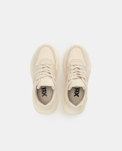 Zapatillas deportivas de niña en beige con piso chunky · Xti · El Corte  Inglés