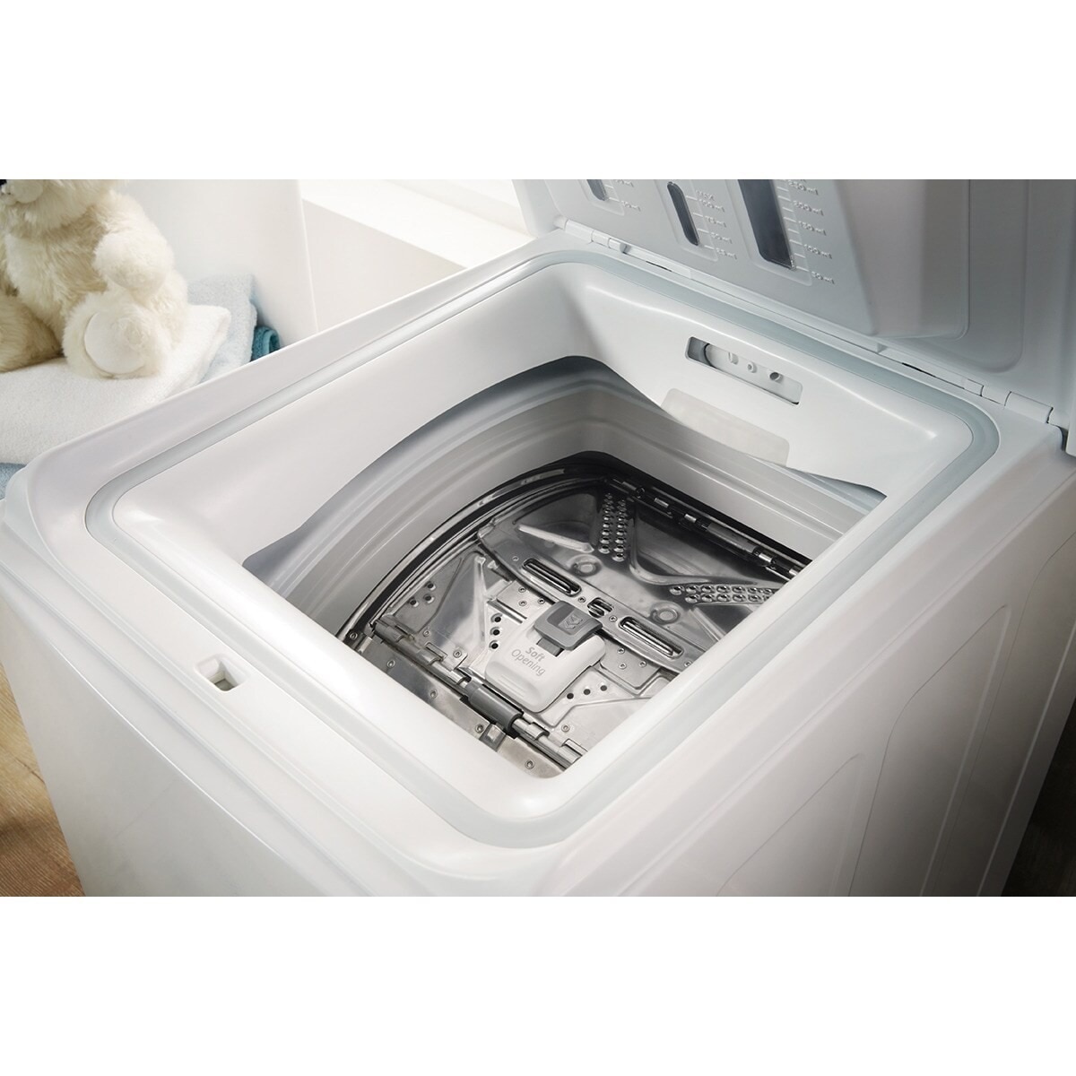 Máquina de Lavar Roupa Indesit BTW S72200 SP/N Carga Superior de 7 kg e de 1200 rpm - Branco Branco-3