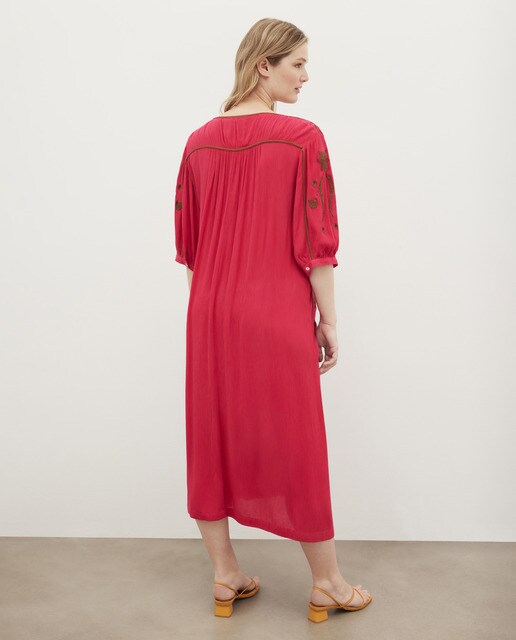 Vestido talla grande con bordados · Couchel · El Corte Inglés
