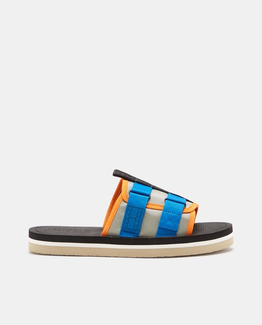 Imagen 0 de Chanclas de hombre en color gris con logotipo