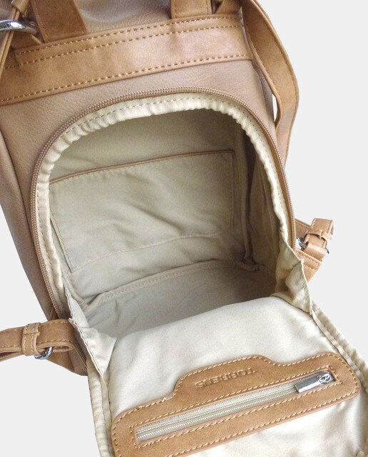 Mochila antirrobo en marrón claro con asas regulables · Torrens · El Corte  Inglés