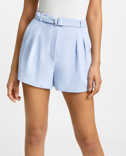 Imagen 0 de Pantalón short de tiro alto con cinturón