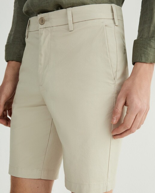 Bermuda de hombre gris claro · Dockers · El Corte Inglés