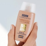 medium colour facial sun cream Fusion Water SPF50 high protection doser 50 ml for all skin types