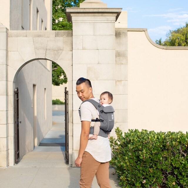 Imagen 0 de Mochila portabebe Ergobaby Adapt Softflex Mesh 3 posiciones