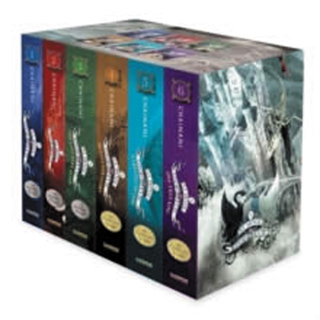 The school for good and evil: the complete series 1