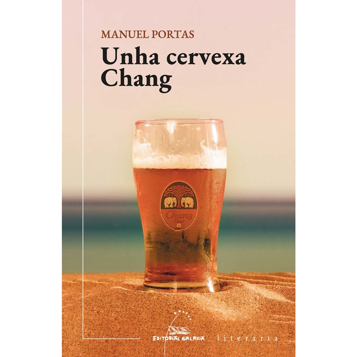 Unha cervexa Chang (Capa mole com abas) 1