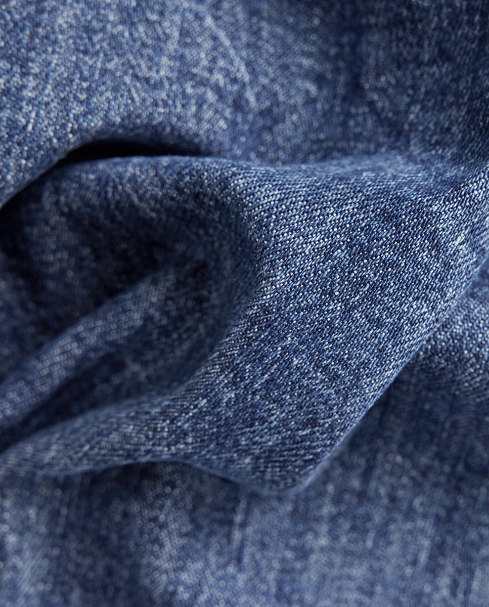 Casaco 3D com corte arqueado e costuras torcidas Azul-4