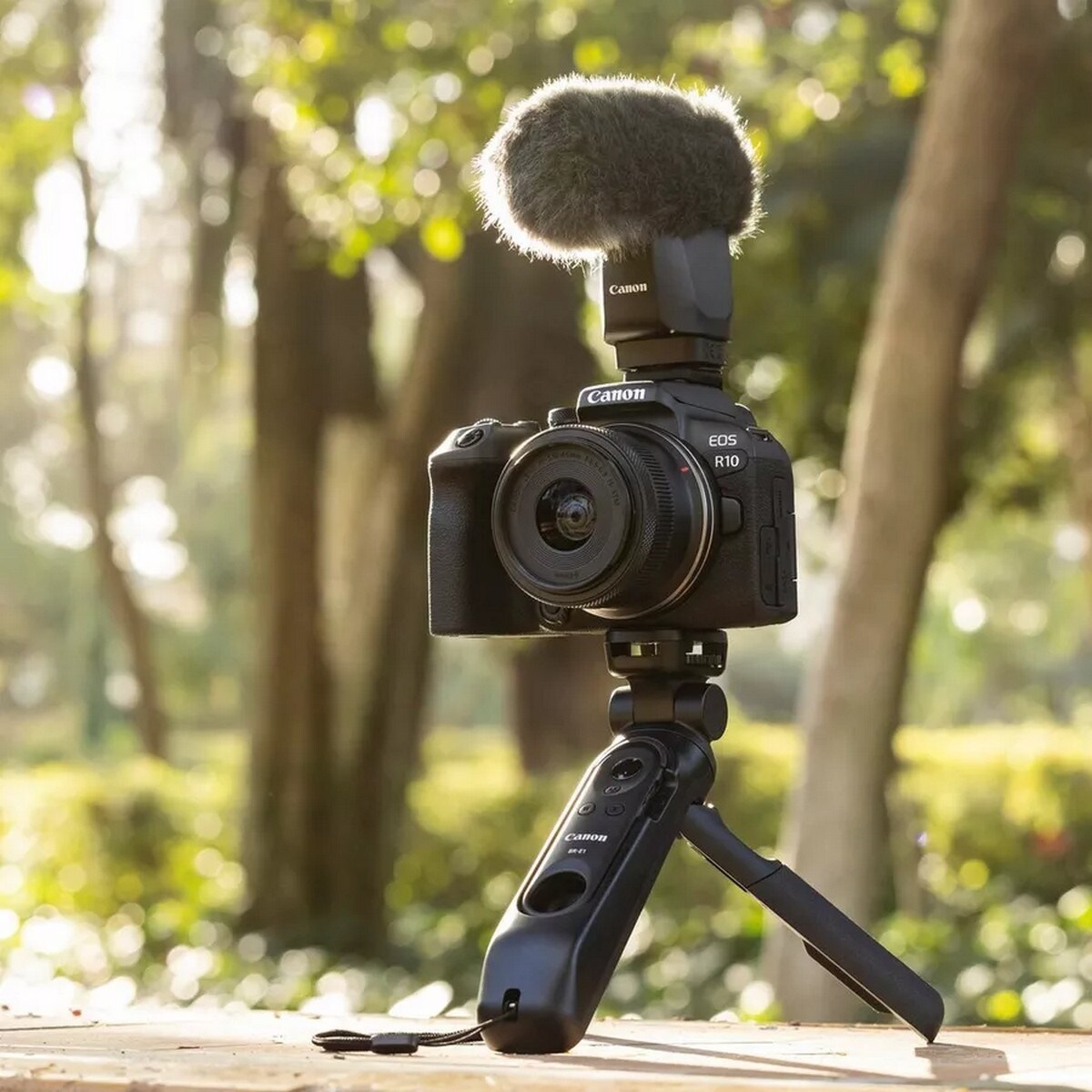 Objetiva Canon RF-S 18-45mm F4.5-6.3 IS STM Preto-6