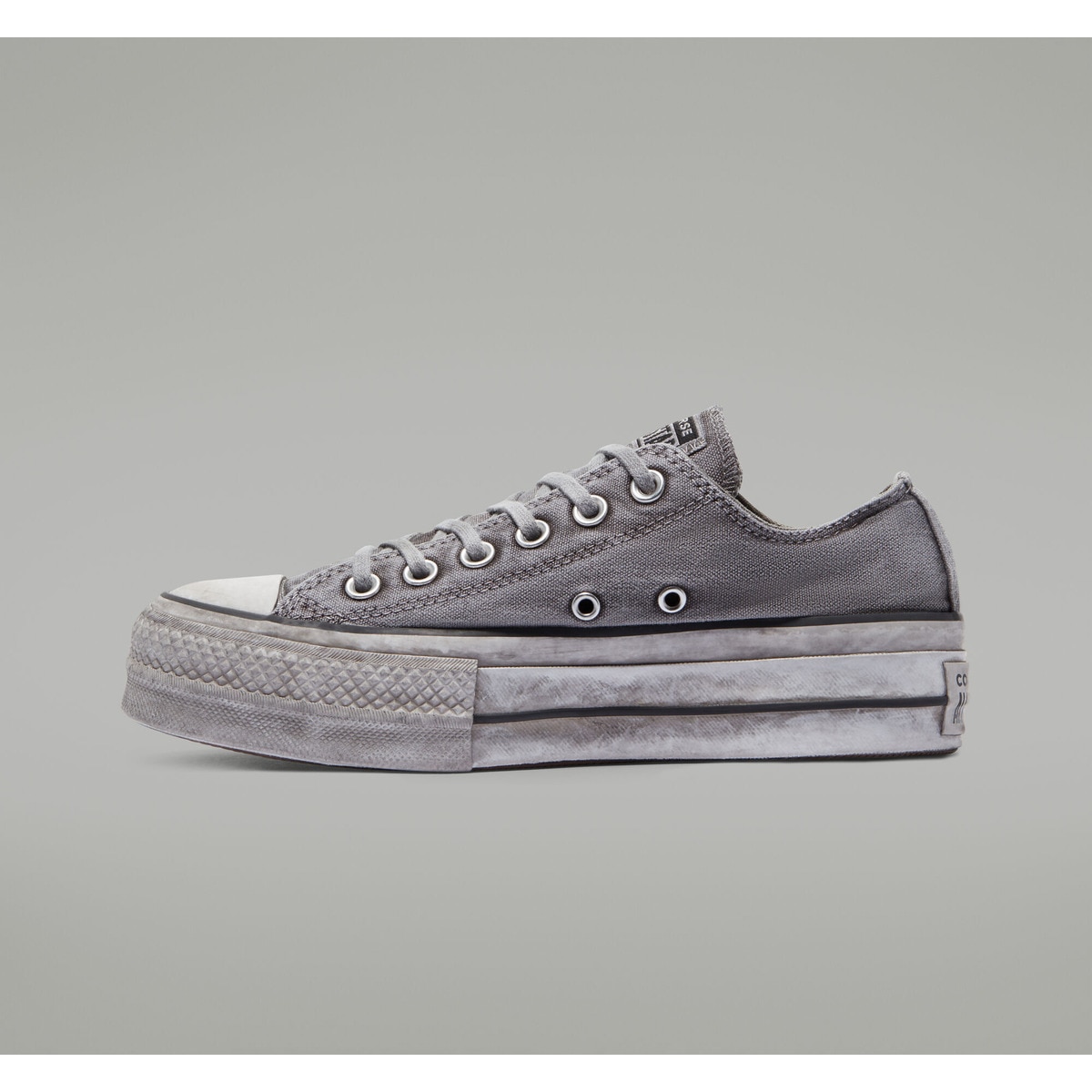 Sapatilhas Casual Baixas de Mulher Chuck Taylor All Star Lift Smoked Cinzento-4