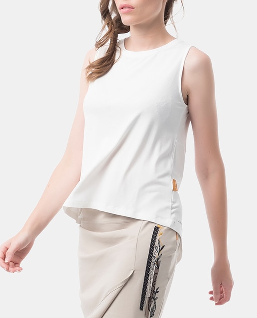 Imagen 0 de Camiseta de mujer Mamatayoe blanca con bordado