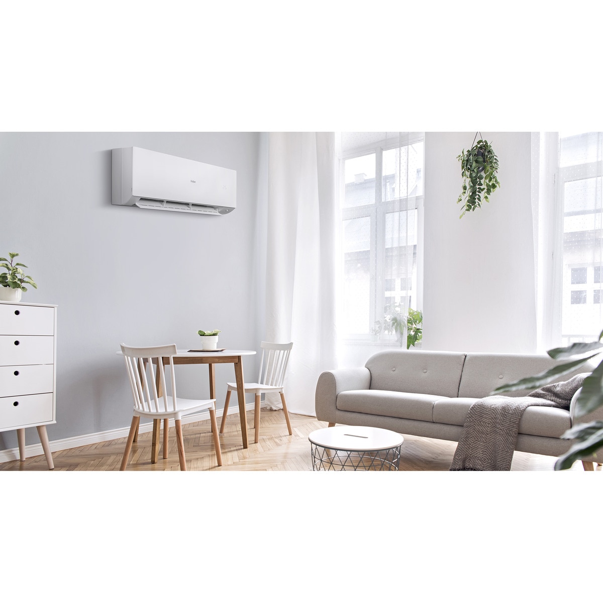 Aire acondicionado Split 1x1 Haier Inverter con 2.408 frig/h y 2.752 kcal/h  - Expert 25 Blanco-9