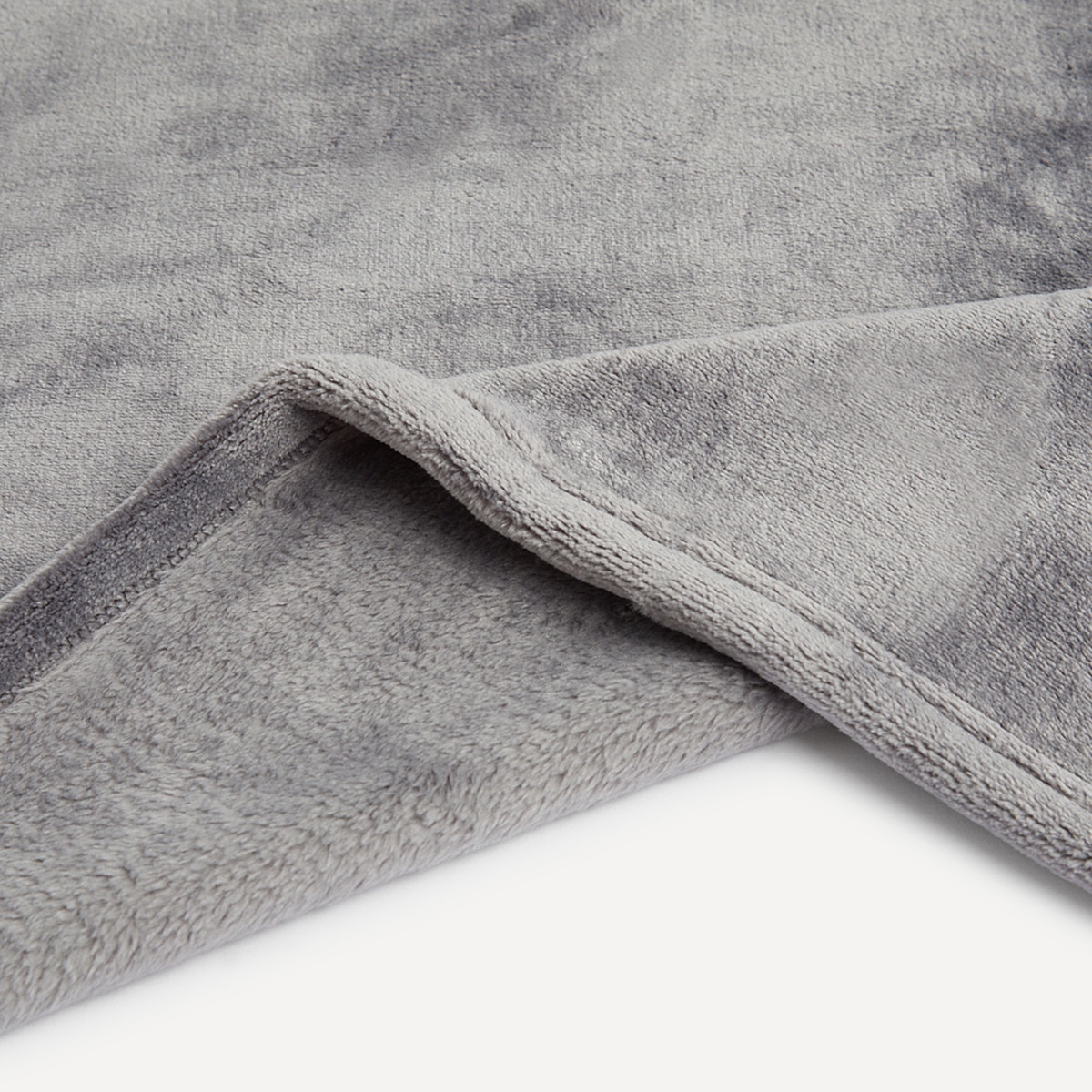 Manta de cama Lisa New Basics El Corte Inglés Gris-2