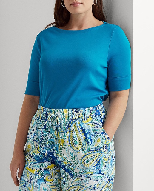 Imagen 0 de Camiseta de mujer talla grande de manga francesa y cuello barco