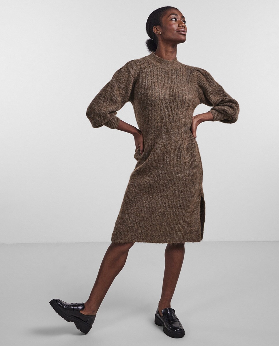 Robe midi à manches longues et col rond