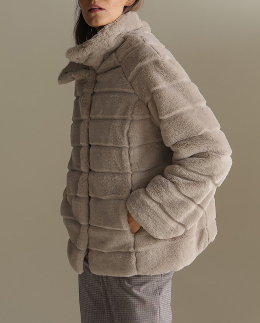 Imagen 0 de Abrigo pelo reversible