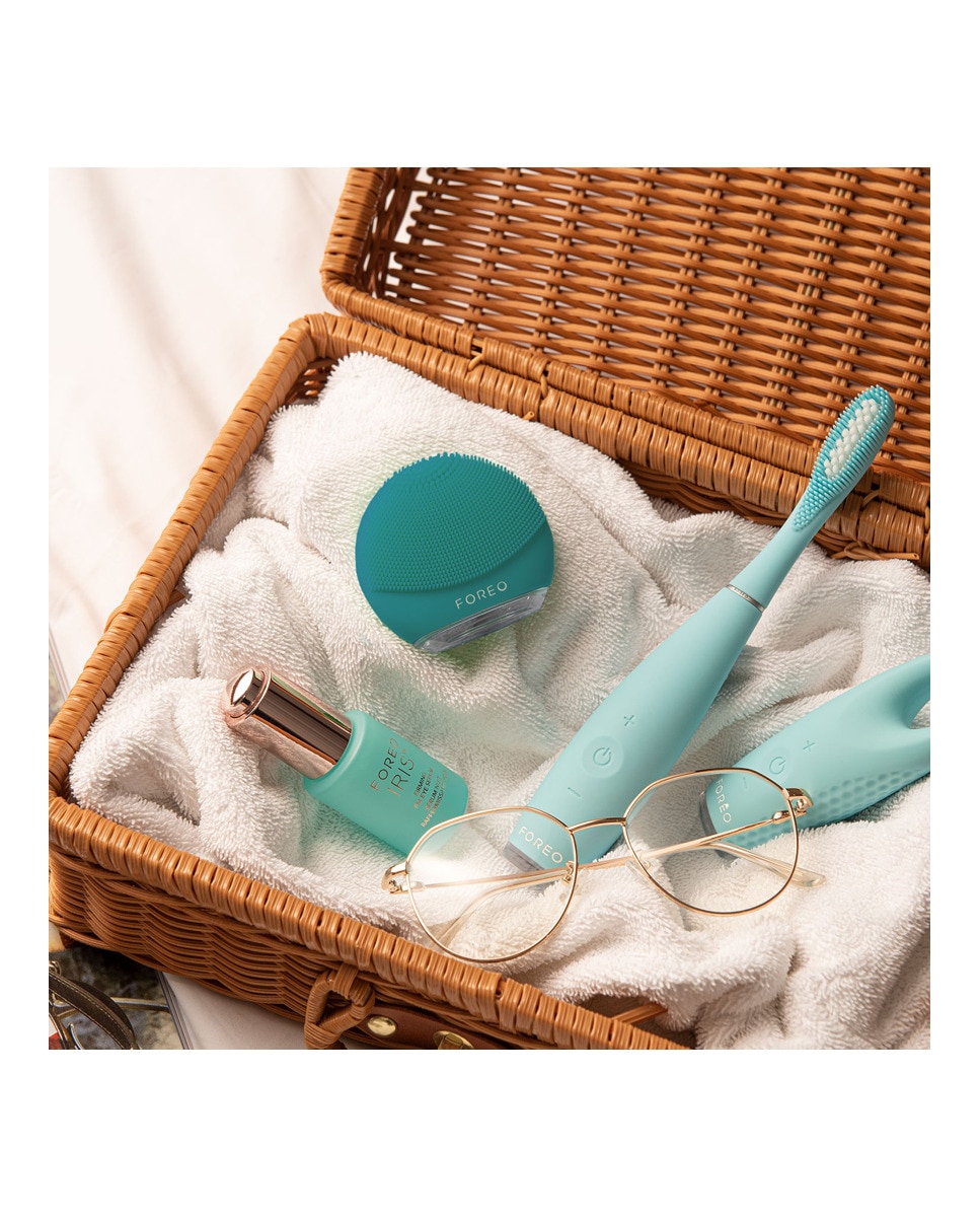 LUNA™ go Dispositivo de limpieza y reafirmante facial para