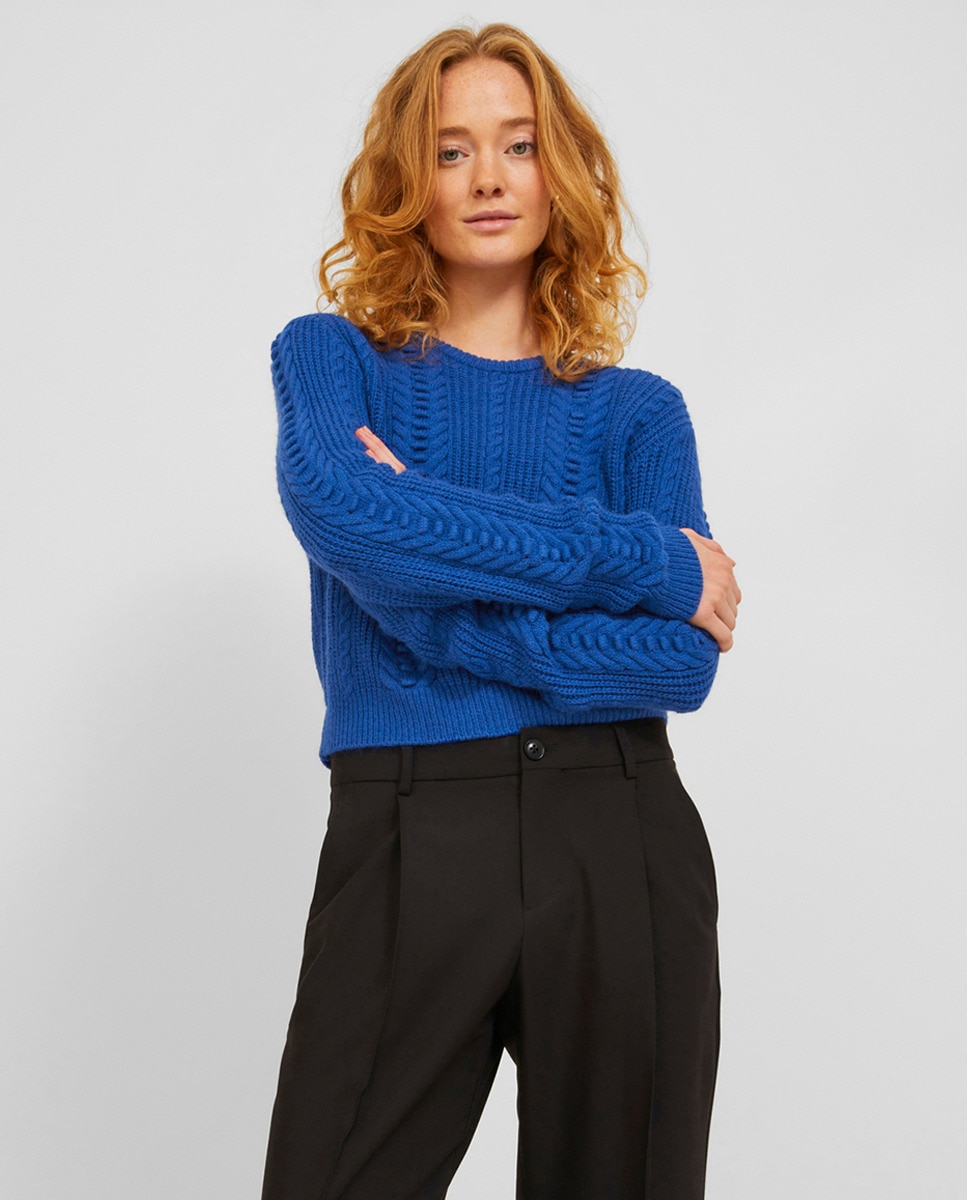 Pull en maille avec plusieurs styles de tissu