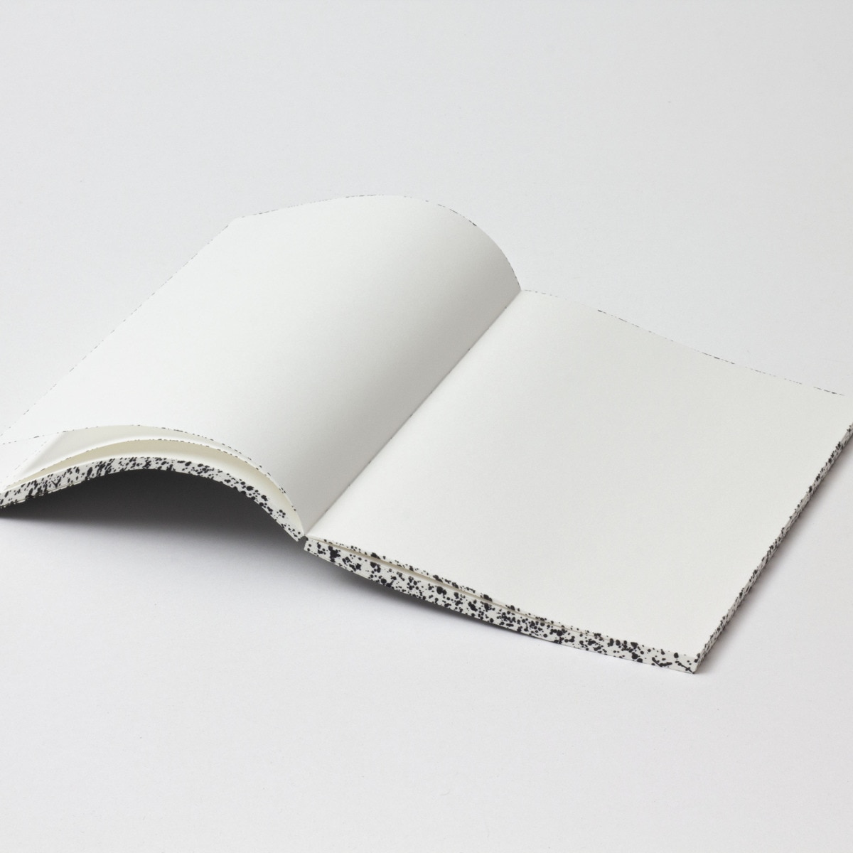 Caderno Spray Splash Labobratori 13x18 - Branco Branco-7