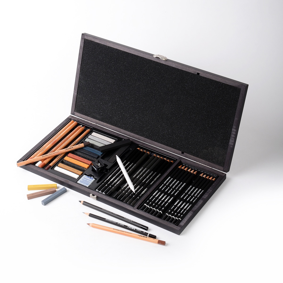 Caja de madera 47 unidades set de dibujo Lyra 4